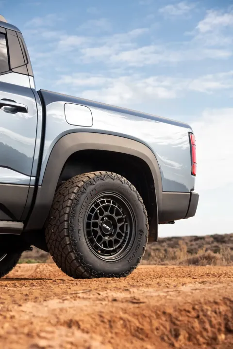 Lotus MB BYD Shark 5